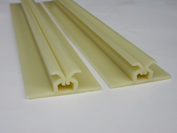 如何改善塑料異型材剛性強(qiáng)度